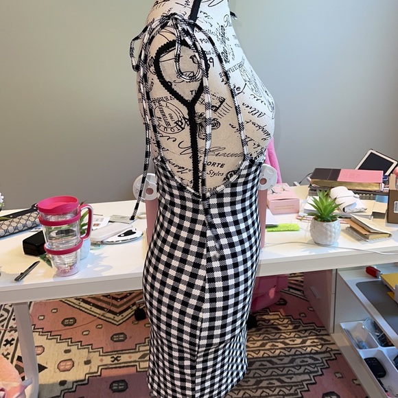 Black and White Checkered Mini Skirt - Picture 8 of 8